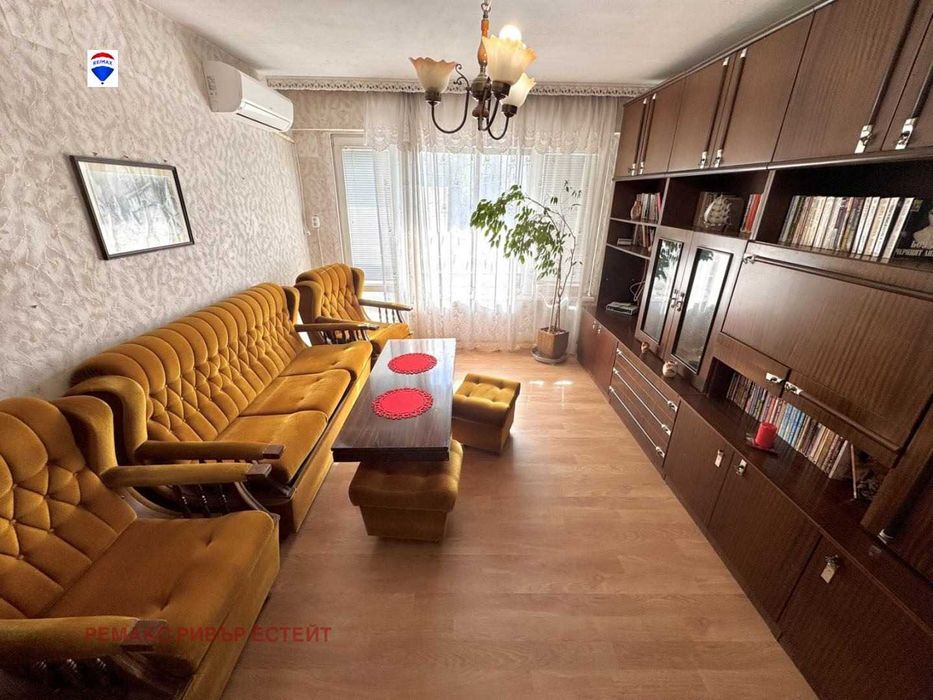 Продава се Тристаен апартамент в Русе, Здравец Изток - 80 кв.м за 1287 €/кв.м - Снимка #6