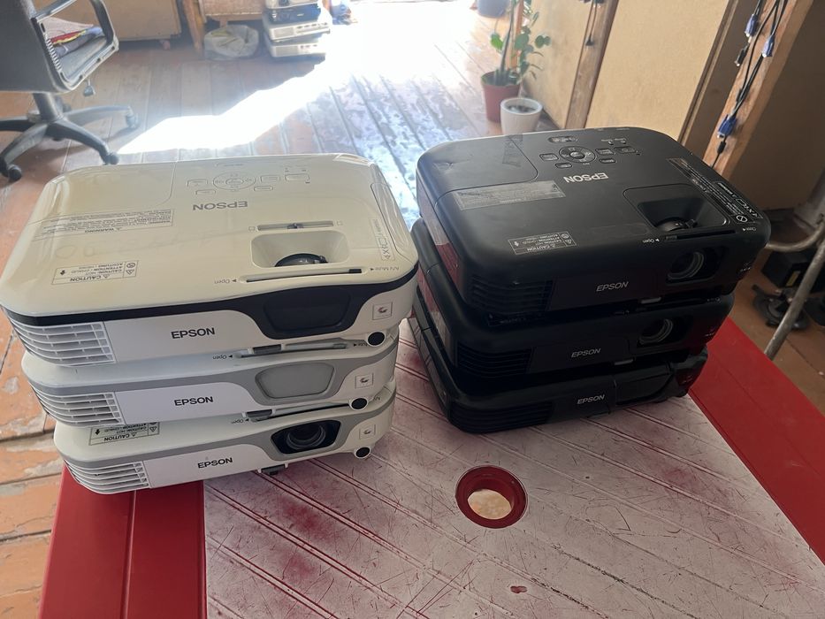 Epson проектор 6 шт