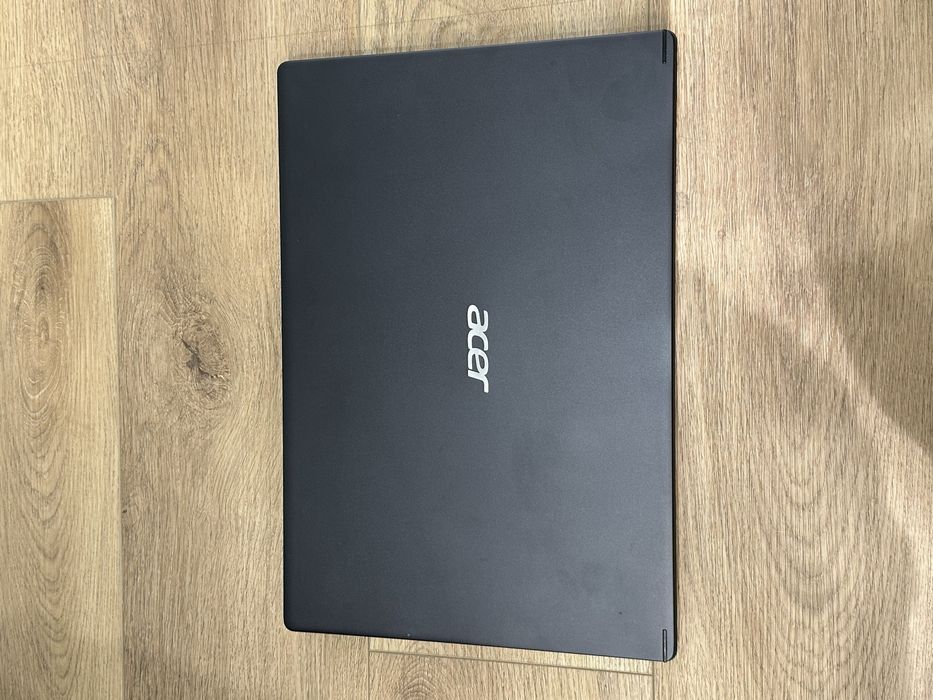 Ноутбук Acer Aspire 5