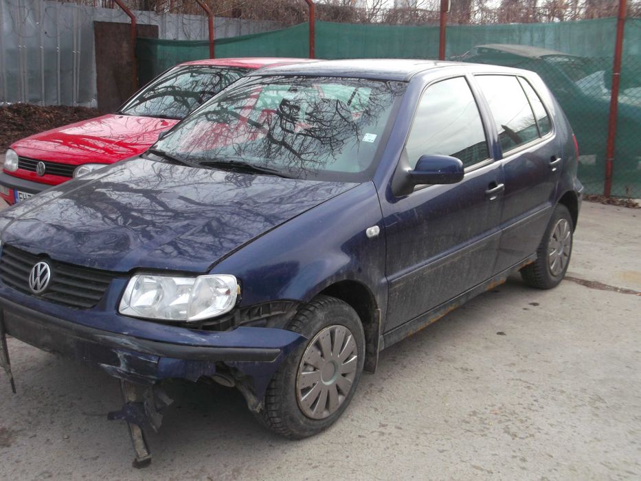 Фолксваген Поло 1.4 МПИ 60 к.с.2000 г.Само на части