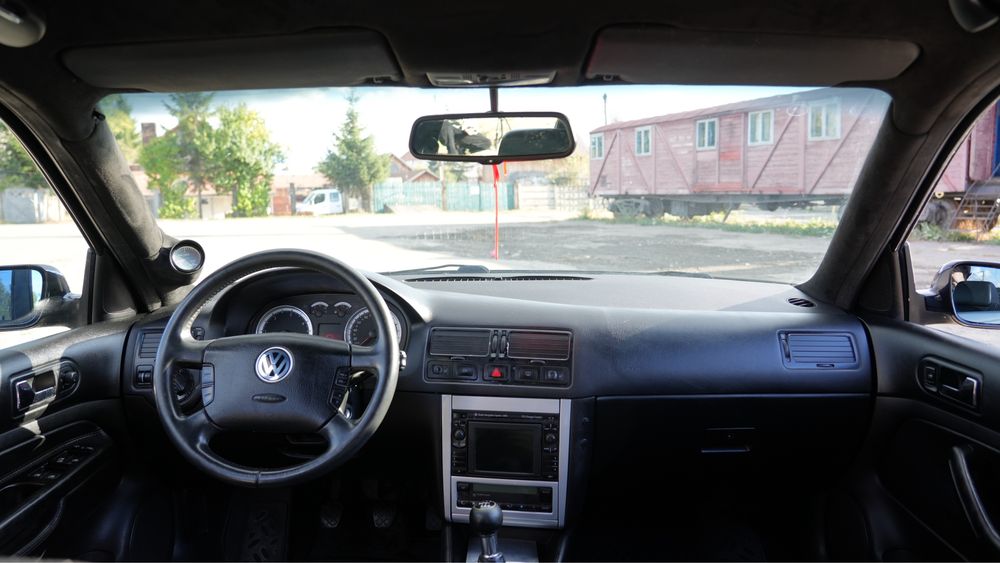 VOLKSWAGEN Bora 2001 — imagine 5