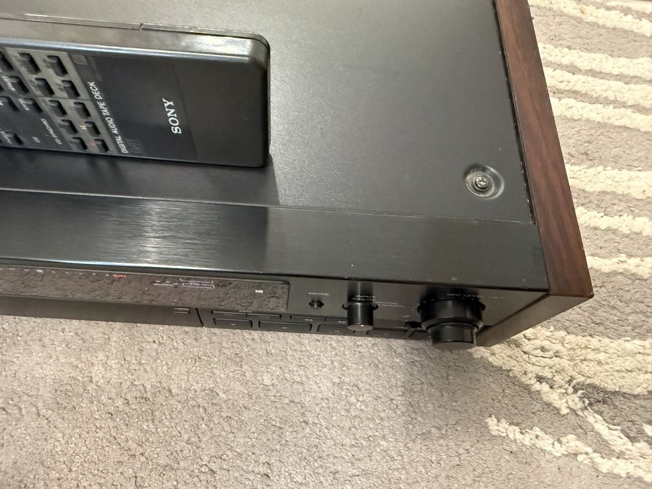 Sony DTC-59ES Качествен DAT