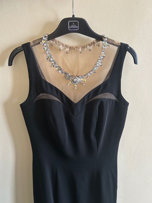 Дълга официална рокля