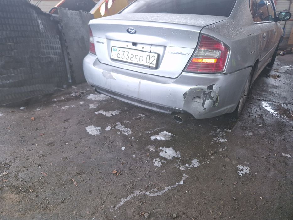 Субару легаси 2.5 автомат 2004гв