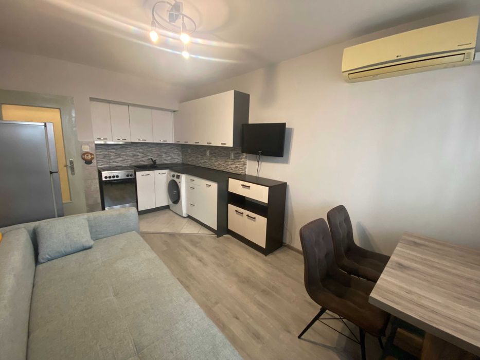 Двустаен под наем на бул. Черни връх