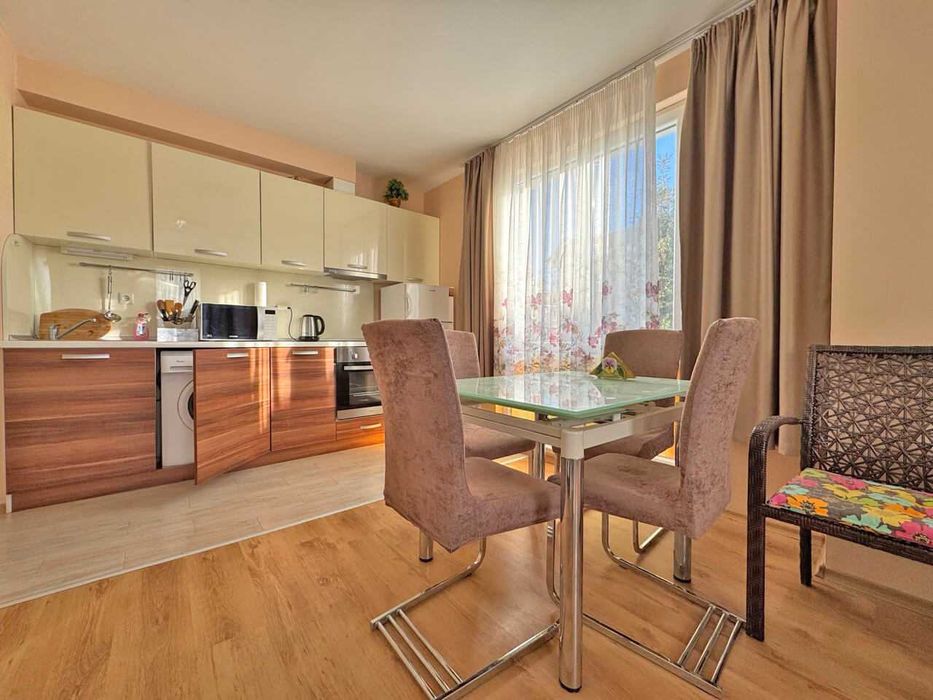 Продава се Тристаен апартамент в к.к. Слънчев бряг - 79 кв.м за 839 €/кв.м - Снимка #4