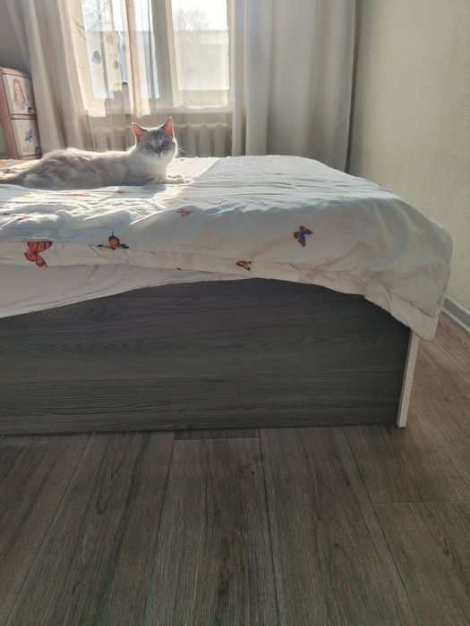 Продам мебель для спальни Б/у