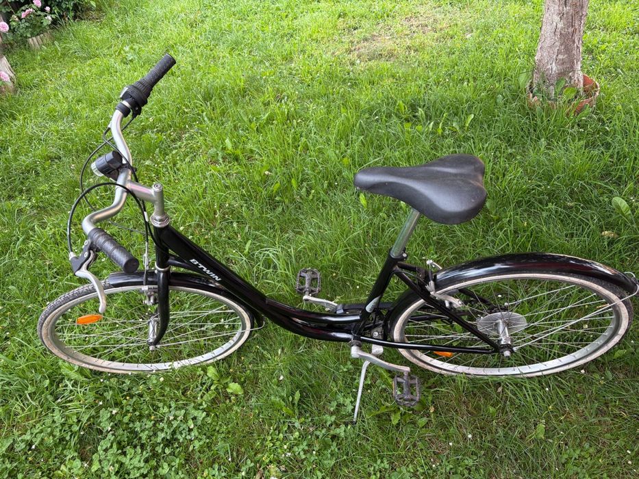 Bicicleta  dama B-twin  cu roti pe 26 , 6 viteze !