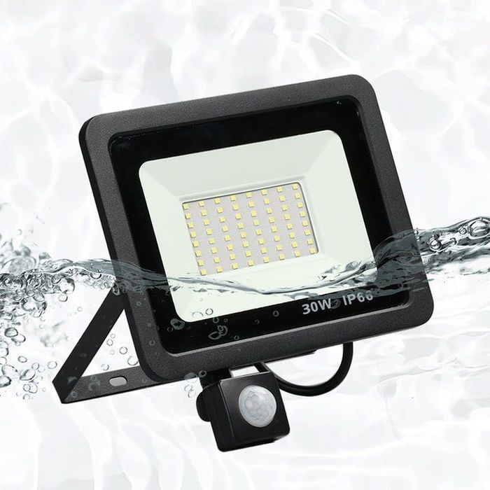 LED прожектор със сензор за движение, 30w / 50w / 100w