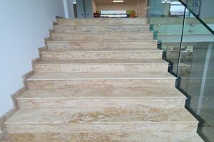 Trepte piatra naturala/ travertin/ trepte travertin 160x32x3 cm