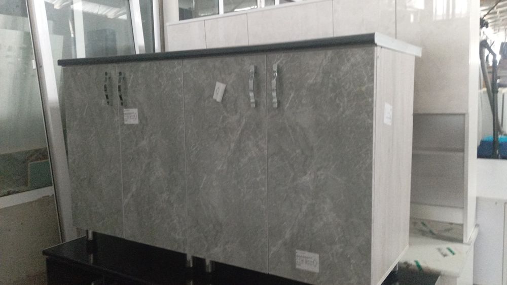 Кухня мебель сотилади