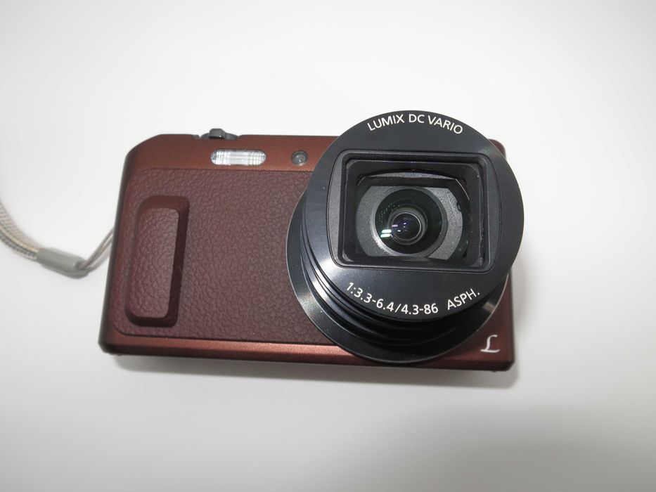 Panasonic Lumix TZ58 ултра компактен цифров фотоапарат с FULL HD, 18х оптичен зум, въртящ се дисплей за селфита, дигитална камера чисто НОВА