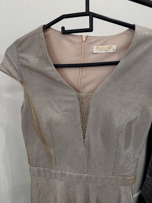 Платье вечрнее.