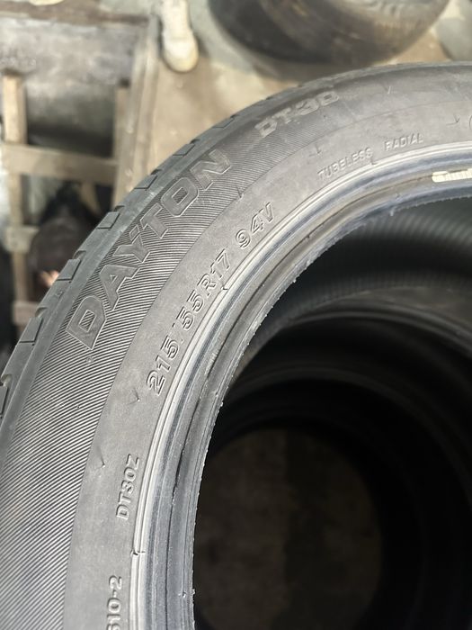 Продам Шины 215/55/17