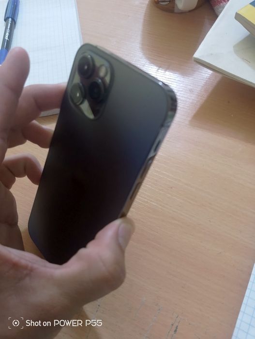 iPhone 12 pro holati zor