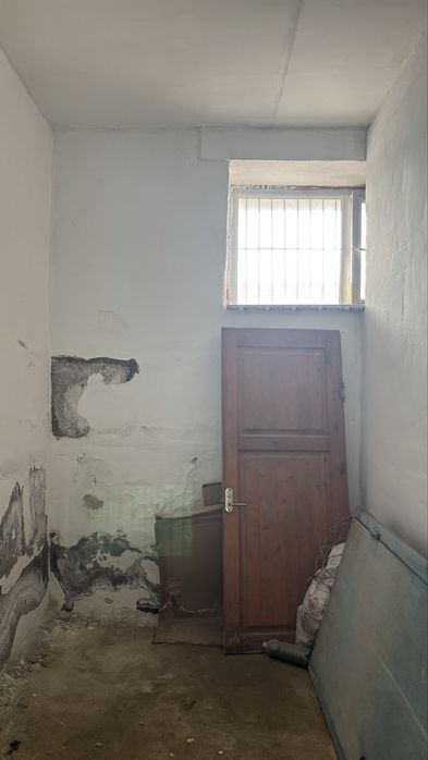Кладовка в подвальном помещении