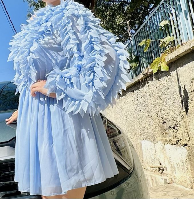 Рокля Mijel размер С S бледосин цвят