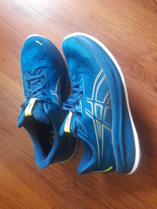 Asics gel Cumulus 26 маратонки 44 номер.