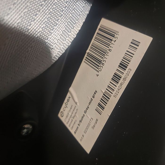 Продавам столче за кола/седалка/кошница Cybex Aton 5