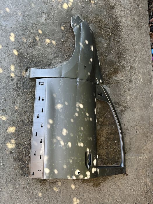 Ușă stânga față.aripă stg față.dacia lodgy.dacia docker.