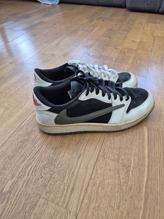 Nike Air Jordan 1 Low x Travis Scott «Olive»