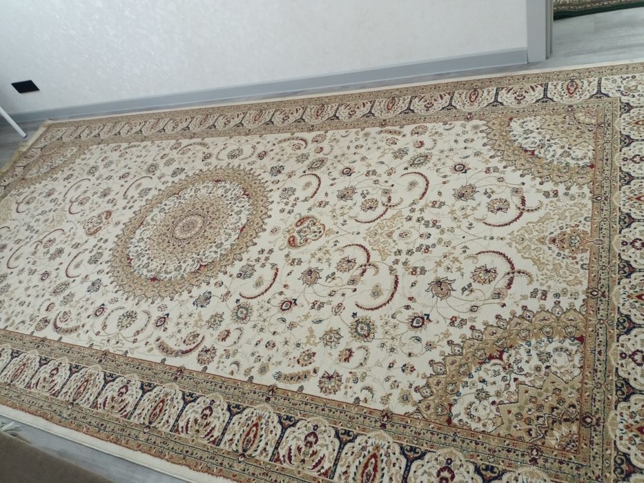 Продам ковры натуральные оба