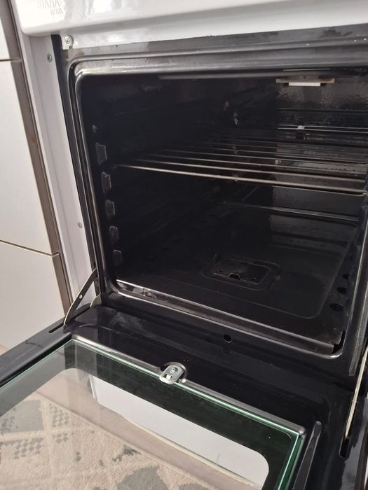 Продам плиту электрическую