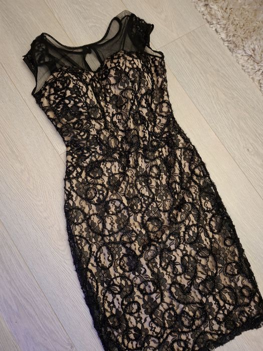 Елегантна рокля за повод