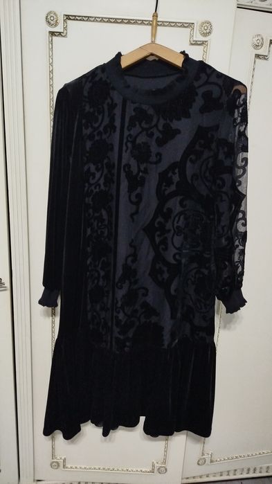 Красивое платье . Не дорого.