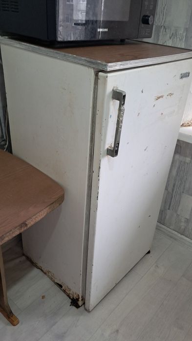 Бу холодильник!жасап тур!