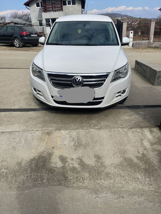 Vând Wolswagen Tiguan