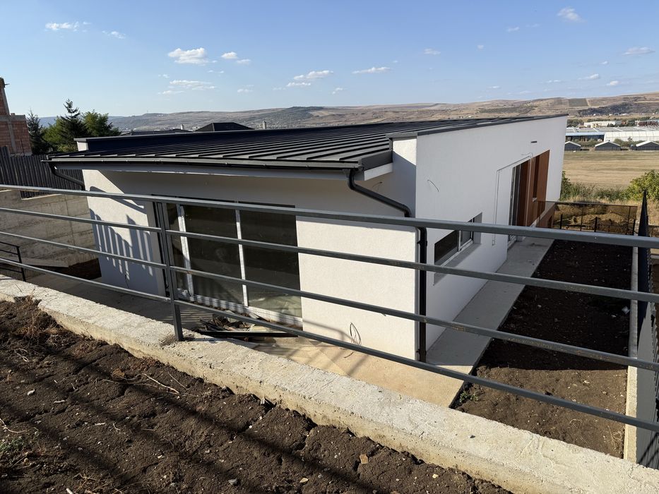 Casa nZEB zona Planoarelor -Dezmir