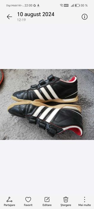 Adidași fotbal adidas .piele.marimea 40