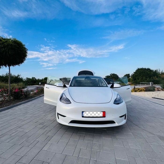 Tesla Model Y Long Range AWD Ryzen Tesla Vision