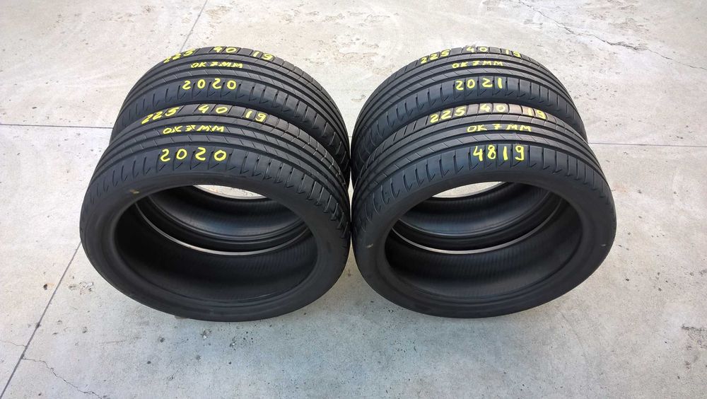 Set 4 anvelope de vara 225 40 19 bridgestone turanza T005 cu 7 mm