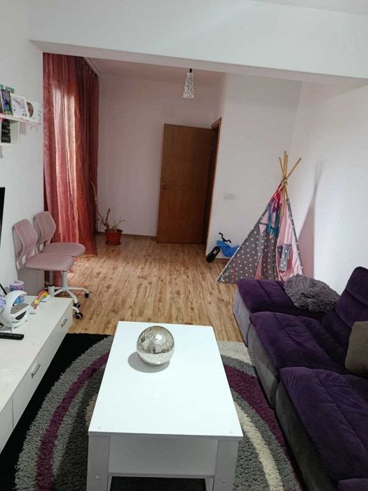 Apartament 2 camere de închiriat