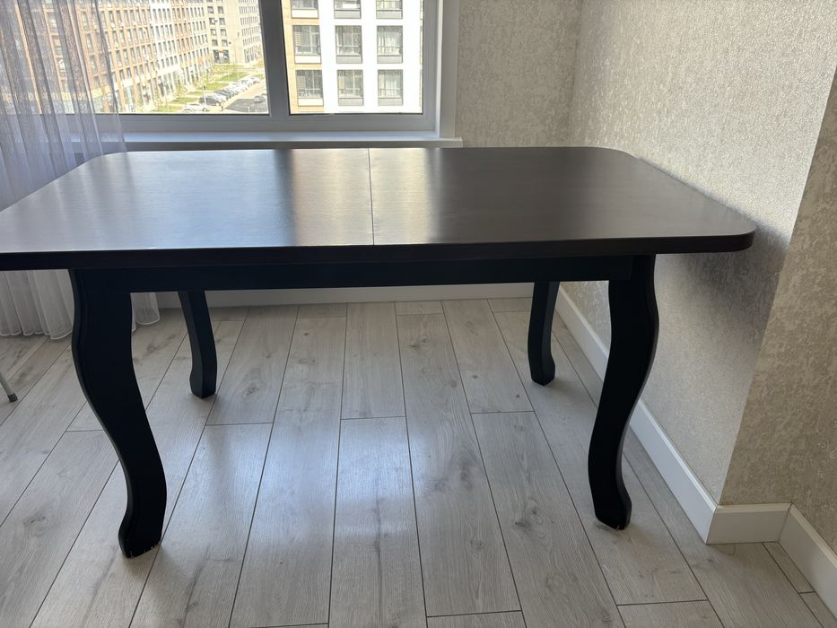Продам кухонный стол 1,45/80