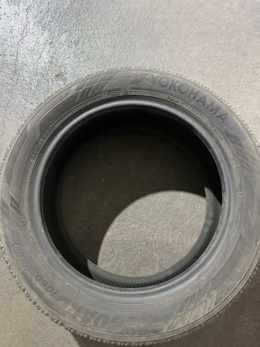 Зимние шины 215/55/ 17 б/у