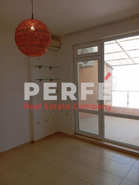 Продава се Едностаен апартамент в Поморие - 34 кв.м за 1295 €/кв.м - Снимка #1