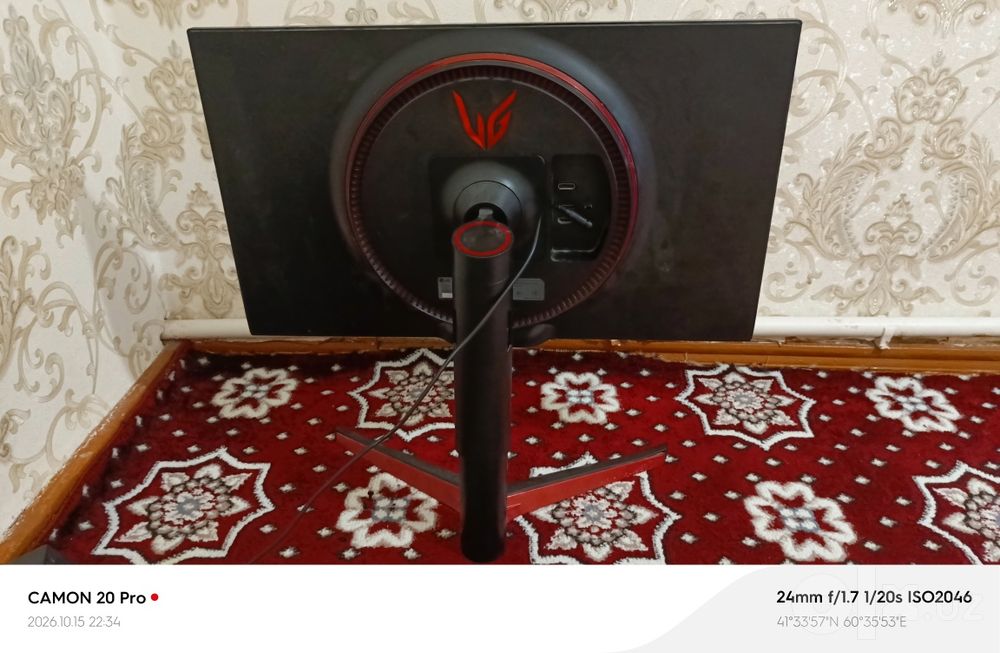 Lg Monitor sotiladi