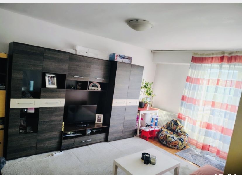 Dau In Chirie Apartament Cu Doua Camere