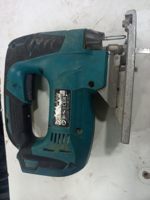 Акумулаторно Зеге Makita