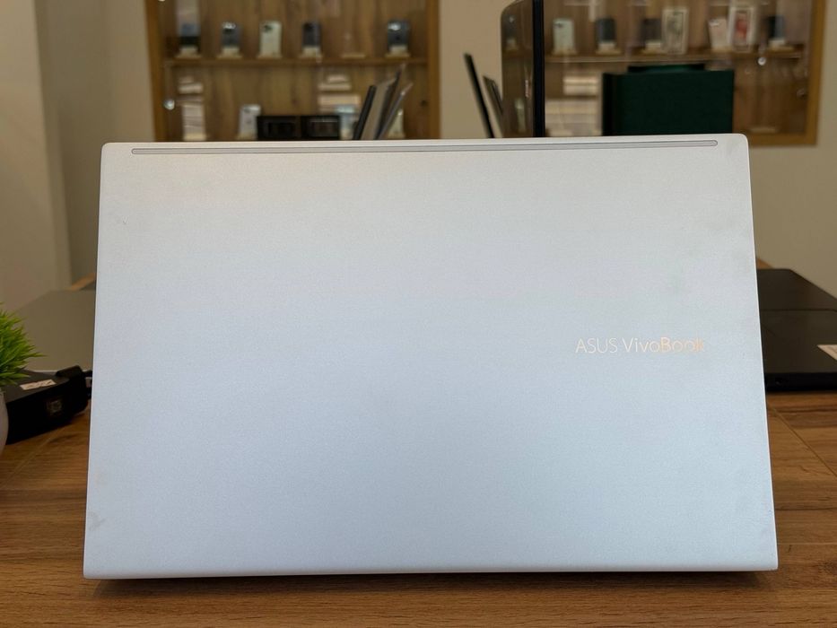 Asus Vivobook core i5-11