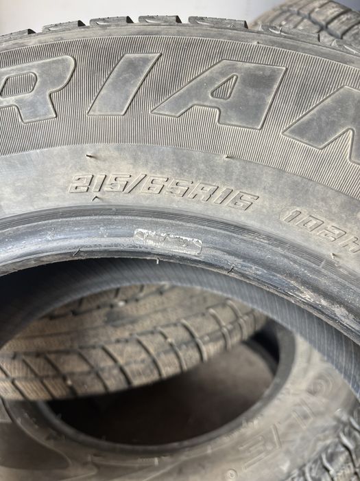 Продам шины размер 215/65/16