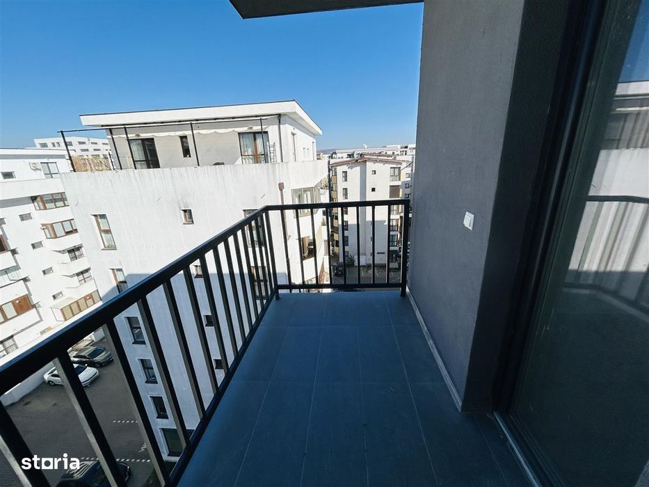Ap decomandat, cu 3 camere, balcon, intabulat - Doamna stanca