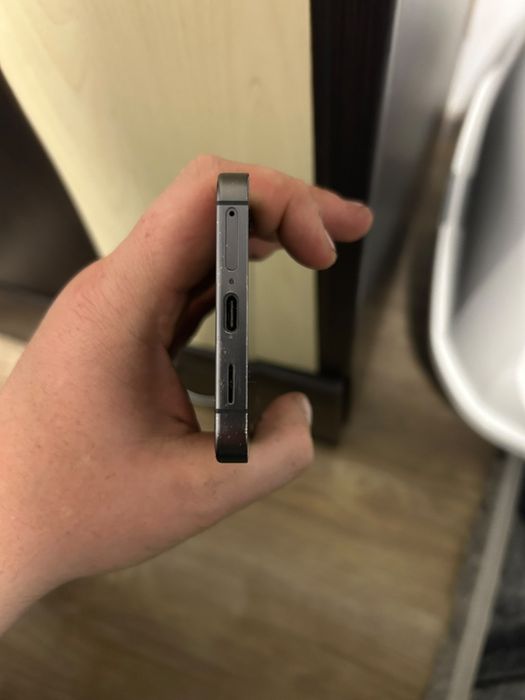 Vând sau schimb s24 256gb
