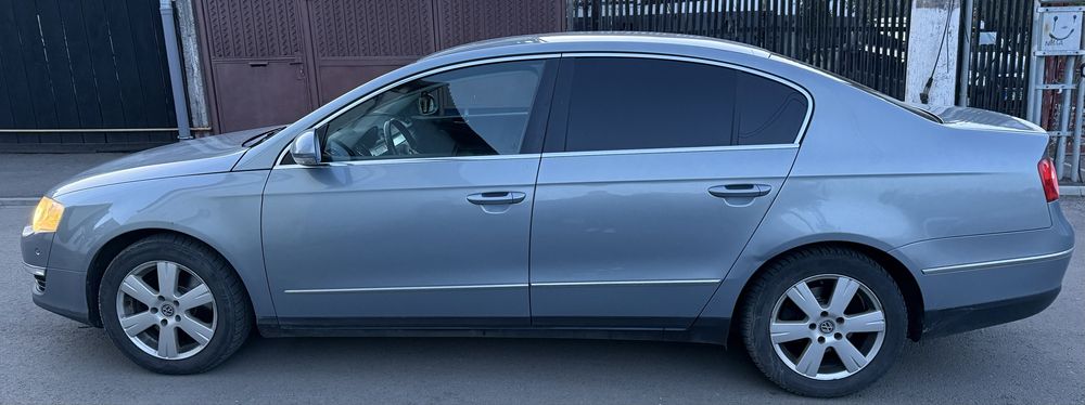 Volkswagen Passat B6 berlina