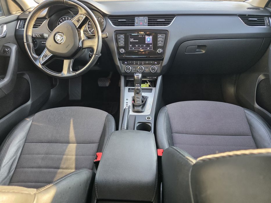 SKODA Octavia 2015 — imagine 5