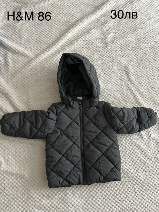 Космонавт и яке. Различни марки