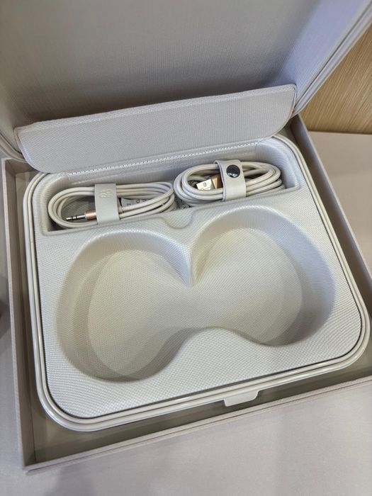 Наушники Beoplay H95